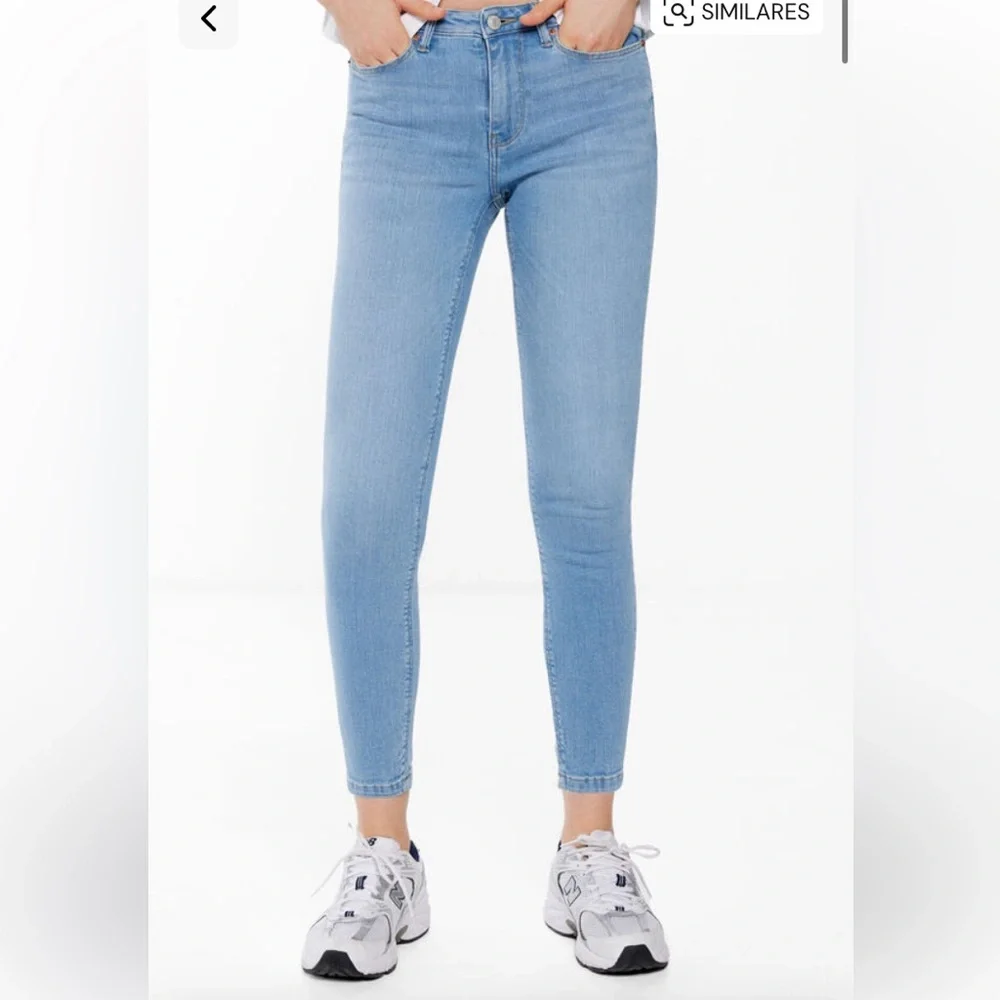 Springfield Slim Cropped Jeans - Picture 2 of 12